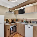 2 Suquet Vue Апартаменты *